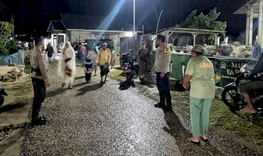 Personel Polsek Rote Barat Laut Lakukan Pengamanan Sholat Tarawih, Beri Rasa Aman