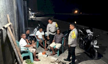 Cegah Gangguan Keamanan di Malam Hari, Polsek Lobalain Intensifkan Patroli Dialogis