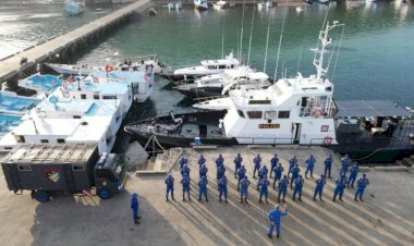Polda NTT Kawal Tradisi Empat Abad Semana Santa Larantuka dengan Sentuhan Kasih