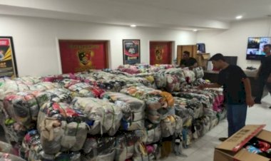 Polda NTT Bongkar Jaringan Penyelundupan Thrifting Ilegal, 157 Ballpress Diamankan
