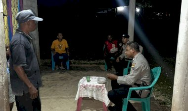 Patroli Malam, Personel Polsek Rote Tengah Perkuat Keamanan dan Kedekatan Dengan Warga