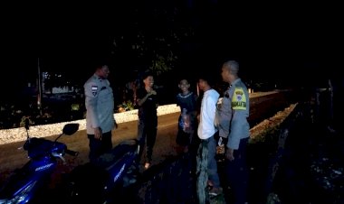 Patroli Dialogis Polsek Rote Tengah, Personel Sambangi Warga Desa Nggodimeda