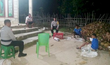 Pastikan Kenyamanan Masyarakat, Polsek Rote Barat Laut Tingkatkan Patroli Malam