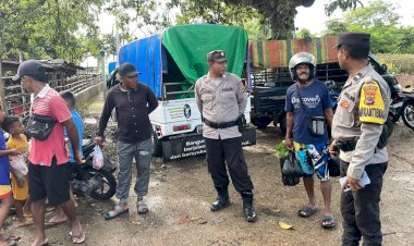 Polsek Rote Tengah Lakukan Pengamanan di Pasar Ufalen, Wujud Polri Untuk Masyarakat