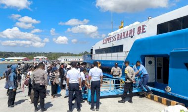 Pengamanan Rutin di Pelabuhan Baa, Polsek Lobalain Pastikan Kenyamanan dan Keamanan Masyarakat