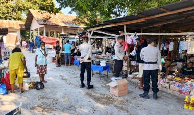 Polsek Rote Tengah Lakukan Pengamanan di Pasar Ufalen