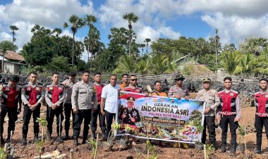 Polres Rote Ndao Tanam Mangrove  Jelang Hari Bhayangkara ke-80, Bentuk Jaga Kelestarian Lingkungan