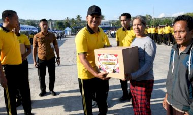 Apel Akbar Bersih Pantai Warnai Peringatan HUT Bhayangkara ke-80, Polda NTT Ajak Masyarakat Jaga Kelestarian Lingkungan