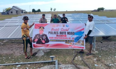 Jelang Hari Bhayangkara ke 80, Polres Rote Ndao Lakukan Perbaikan  Panel Surya di Pulau Nuse