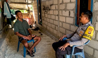 Bhabinkamtibmas Polsek Pantaibaru Sambangi Warga, Jaga Kemitraan  Wujudkan Rasa Aman