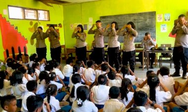 Trauma Healing, Terapi USEFT, dan Bantuan Kapolda NTT Hadirkan Senyum Anak-Anak Terdampak di Adonara Timur