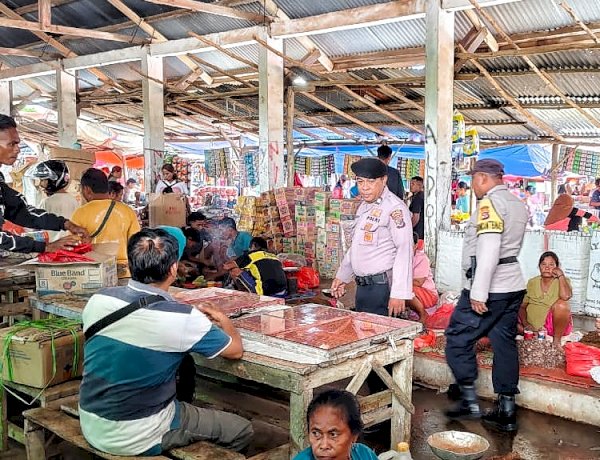Polsek Pantaibaru Tingkatkan Pengamanan Pada Pasar Olafulihaa
