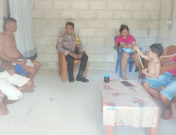 Bhabinkamtibmas Polsek Rote Barat Daya Sambangi Warga Binaan Ajak Jaga Kamtibmas