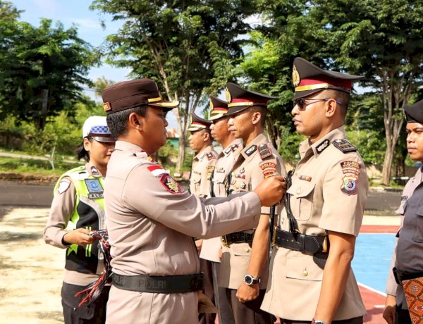 Kapolres Rote Ndao Pimpin Sertijab Wakapolres dan Kapolsek Rote Barat
