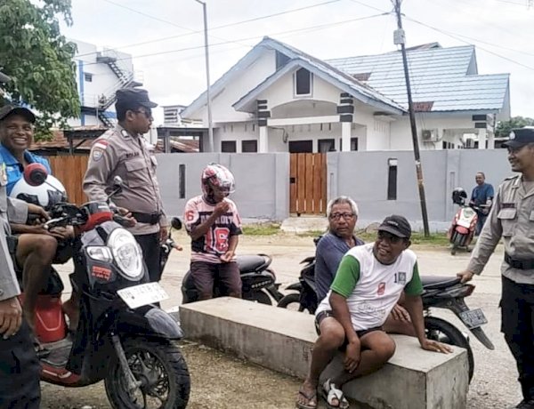 Polsek Lobalain Lakukan Patroli Dialogis, Jaga Kemitraan Dengan Masyarakat