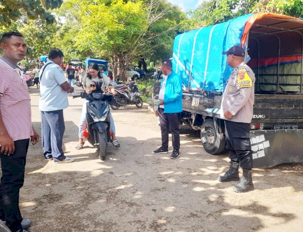 Pastikan Kenyamanan Masyarakat, Personel Polsek Rote Timur Tingkatkan Pengamanan di Pasar Lalao