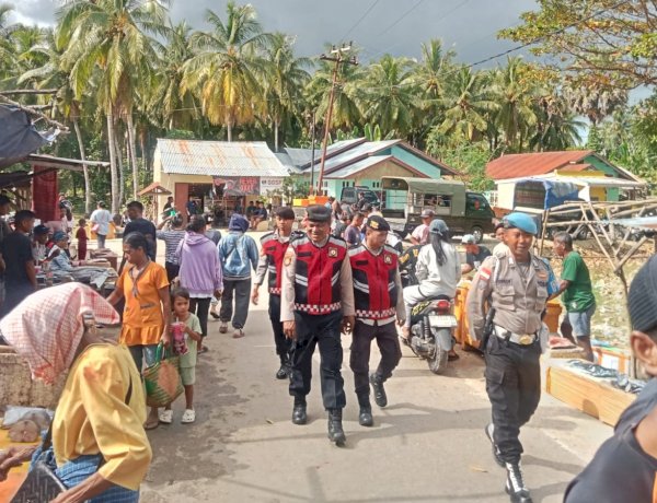 Cegah Potensi Pidana, Polsek Rote Barat Laut Tingkatkan Pengawasan di Pasar Busalangga