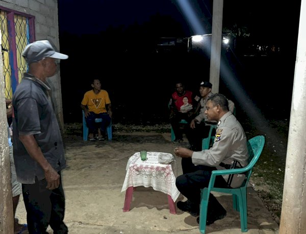 Patroli Malam, Personel Polsek Rote Tengah Perkuat Keamanan dan Kedekatan Dengan Warga
