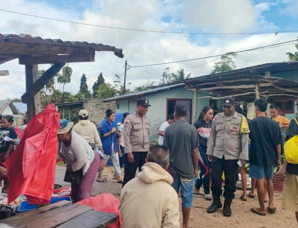 Polsek Rote Selatan Lakukan Pengamanan di Pasar Oele