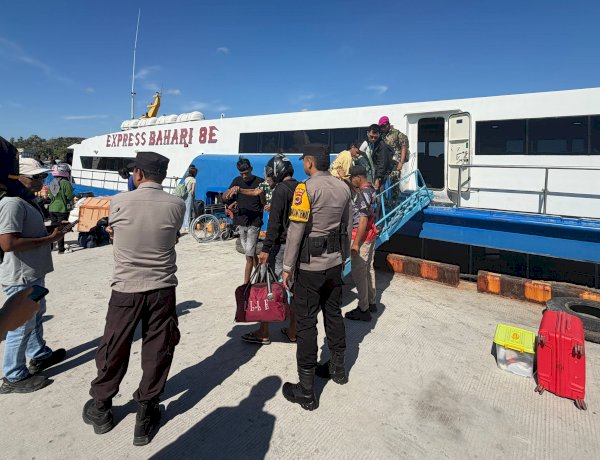 Polsek Lobalain Intensifkan Pengamanan di Pelabuhan Baa, Pastikan Kenyamanan Masyarakat