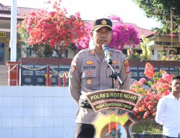 Apel Jam Pimpinan, Kabag Ops Polres Rote Ndao Tekankan Kedisiplinan