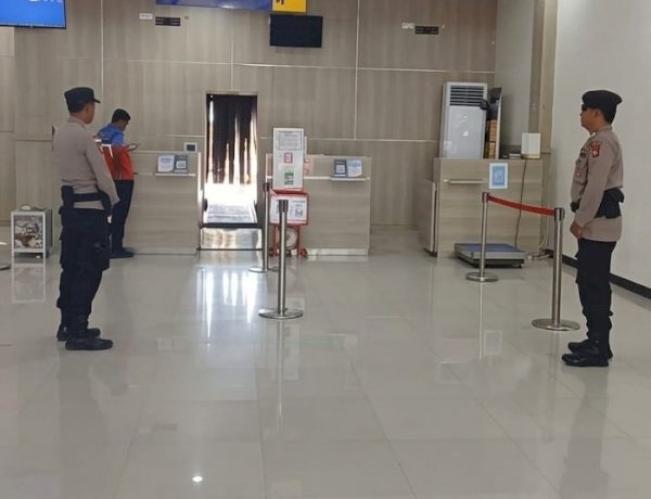 Perkuat Pengamanan Bandara, Polres Rote Ndao Hadirkan Personel