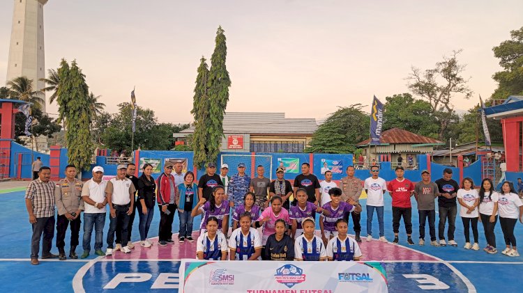 KAPOLRES ROTE NDAO HADIRI PEMBUKAAN TOURNAMENT FUTSAL BERSAMA FORKOPIMDA