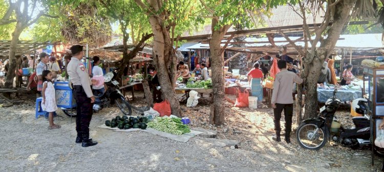 Pengamanan Kegiatan Masyarakat oleh Personel Polsek RBD