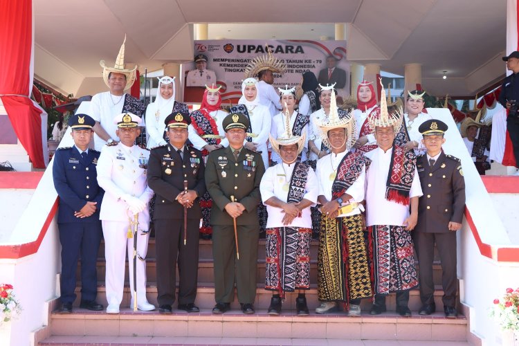 Puncak Hari Kemerdekaan RI Ke-79, Kapolres Rote Ndao Hadiri Upacara Pengibaran Bendera Merah Putih