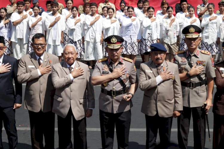 Kapolri Ceritakan  Perjalanan Proses  Persiapan Hari Juang Polri