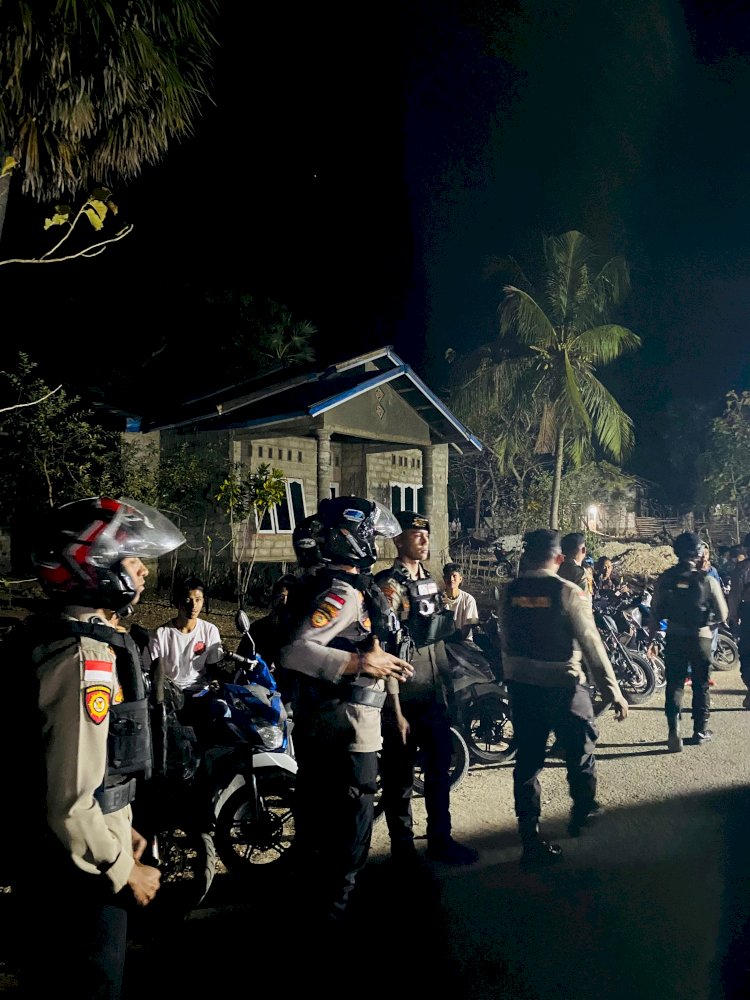 Patroli Malam Upaya Untuk Mencegah Gangguan Kamtibmas