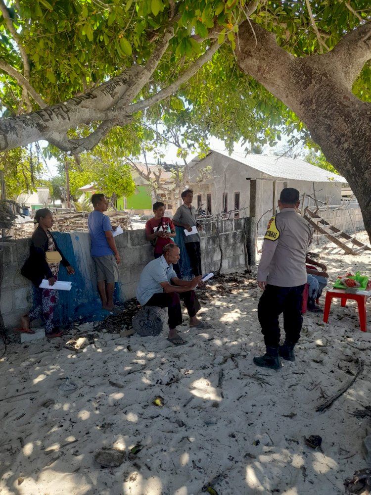 Bhabimkamtibmas Desa Pukuafu Lakukan Kegiatan  Cooling System OMP Turangga 2024 