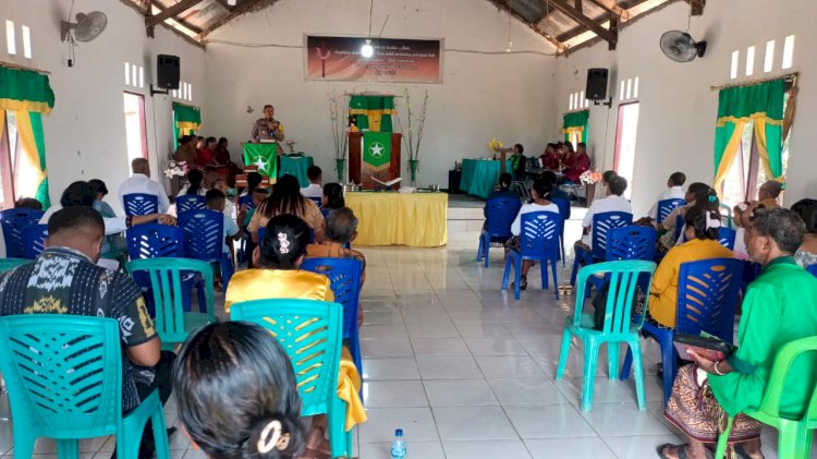 Melalui Mimbar Gereja,Kapolsek Pantai Baru Mengajak Masyarakat Untuk Tetap Jaga Toleransi Dan Kerukunan Selama Tahapan Pilkada Rote Ndao