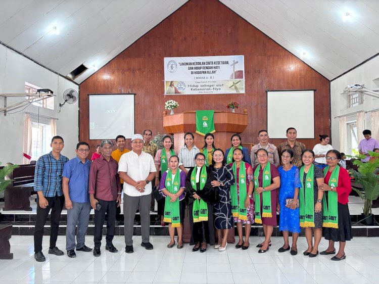 Keliling Gereja Setiap Minggu, Kapolres Rote Ndao Sampaikan Pesan Pilkada Damai dan Operasi Zebra