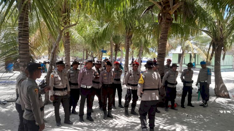 17 Personel Polres Rote Ndao Menyeberangi Pulau Untuk Pam Kampanye Pilkada Serentak 2024