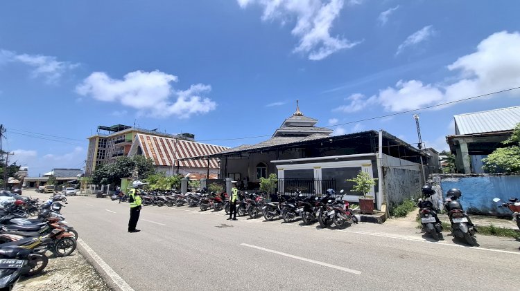 Pengamanan Sholat Jumat, Salah Satu Wujud Polri Hadir di Tengah Masyarakat