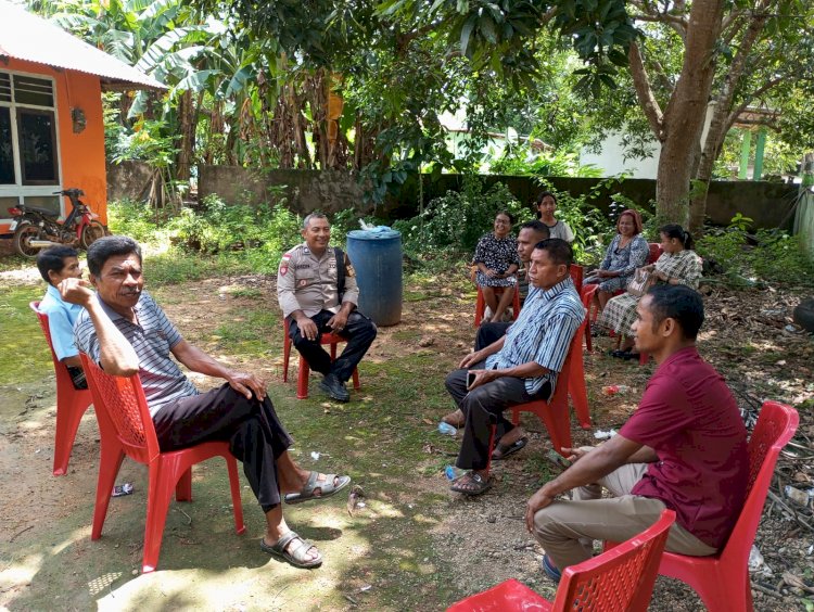 Personel Polsek  Rote Barat Laut Laksanakan Patroli Dialogis untuk Jaga Kamtibmas