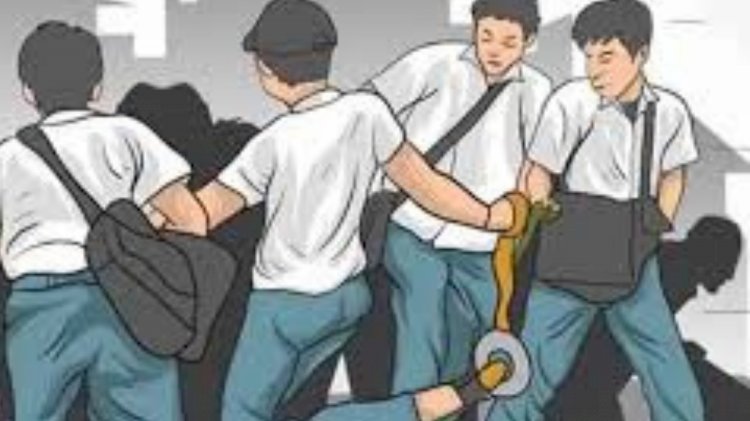 Seorang Siswa SMA 2 Oetefu Di Pukul Dengan Batu Kemudian Dikeroyok  Karena Menolak Untuk Berkelahi