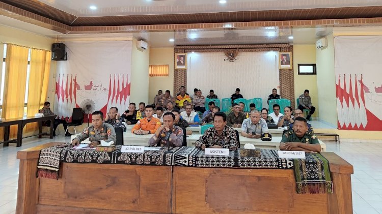 Polres Rote Ndao Bersama Forkompimda Mengikuti Rapat Lintas Sektoral Menghadapi Hari Raya Idulfitri 1446 H