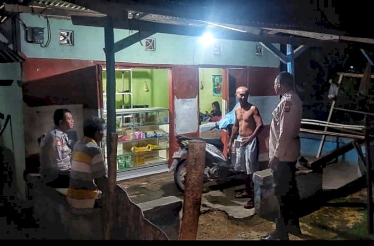 Patroli Malam Polsek Rote Tengah, Upaya Untuk Menghadirkan Polri Dalam Masyarakat Demi Ciptakan Rasa Aman