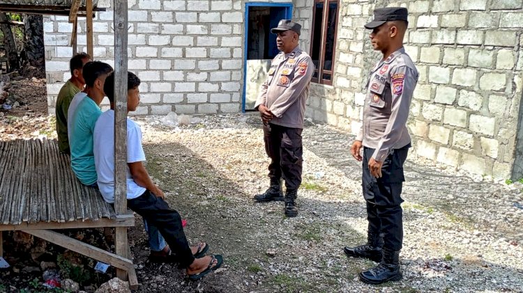 Polsek Rote Barat Daya Maksimalkan Patroli Dialogis, Wujudkan Kamtibmas Kondusif