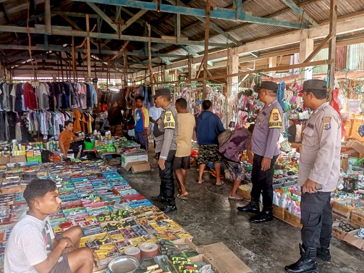 Pengamanan Pada Pasar Tudameda, Personel Polsek RBD Ingin Masyarakat Merasa Aman