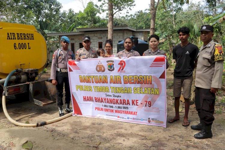 Peringati Hari Bhayangkara ke - 79 Polres TTS Baksos Air Bersih Di Mollo Selatan & Kota SoE