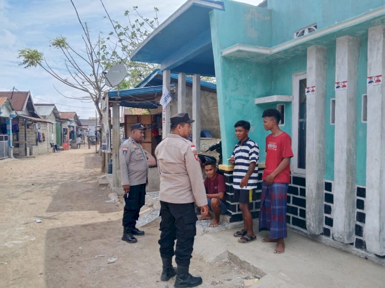Polsek Rote Timur Intesifkan Patroli Pada Area Pemukiman Warga Untuk Tekan Potensi Pidana