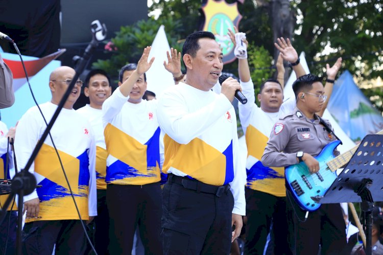 Kapolri Hadiri CFD Bhayangkara Sport Day, Sapa Warga di Bundaran HI