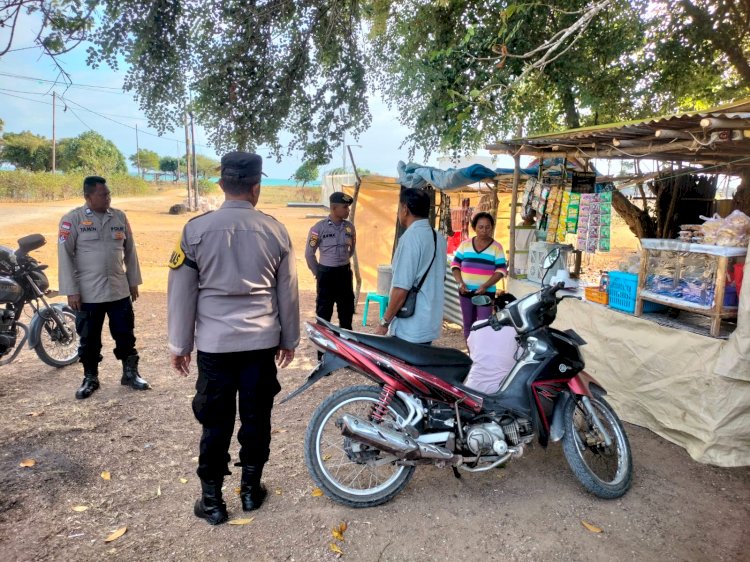 Polsek Rote Tengah Gelar Patroli K2YD untuk Tingkatkan Keamanan Masyarakat Di Desa Siomeda