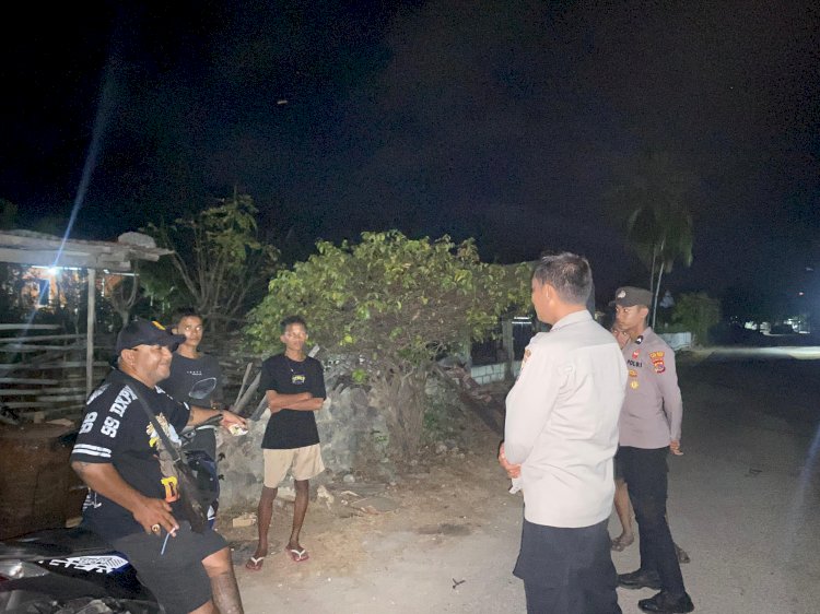 Patroli Pencegahan Gangguan Kamtibmas Polsek Rote Barat Daya Untuk Jamin Kenyamanan Warga