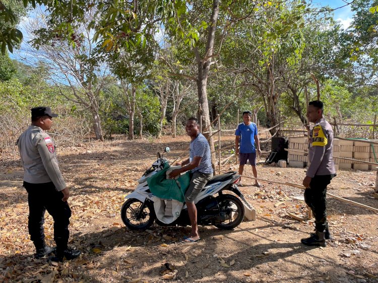 Kegiatan Preventif Gangguan Kamtibmas Polsek Rote Tengah Melalui Patroli Dialogis