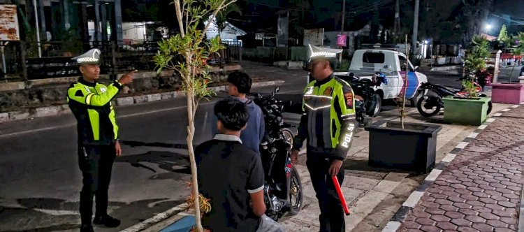 Kasat  Lantas Polres Rote Ndao : Melalui Edukasi Keselamatan Berlalu Lintas, Upaya  Tekan Angka Lakalantas