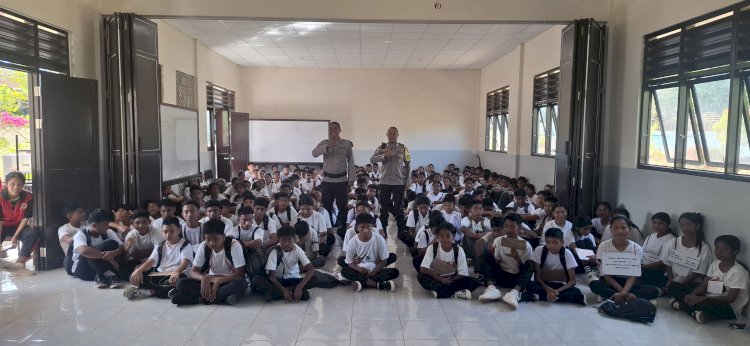 Edukasi Pembinaan Kamtibmas Oleh Personel Polsek Rote Barat Pada Kegiatan MPLS  SMAN 1 Rote Barat